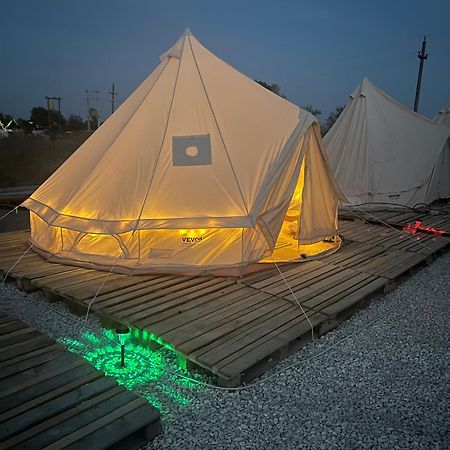 Meme Glamping Hotel Корбу Екстериор снимка
