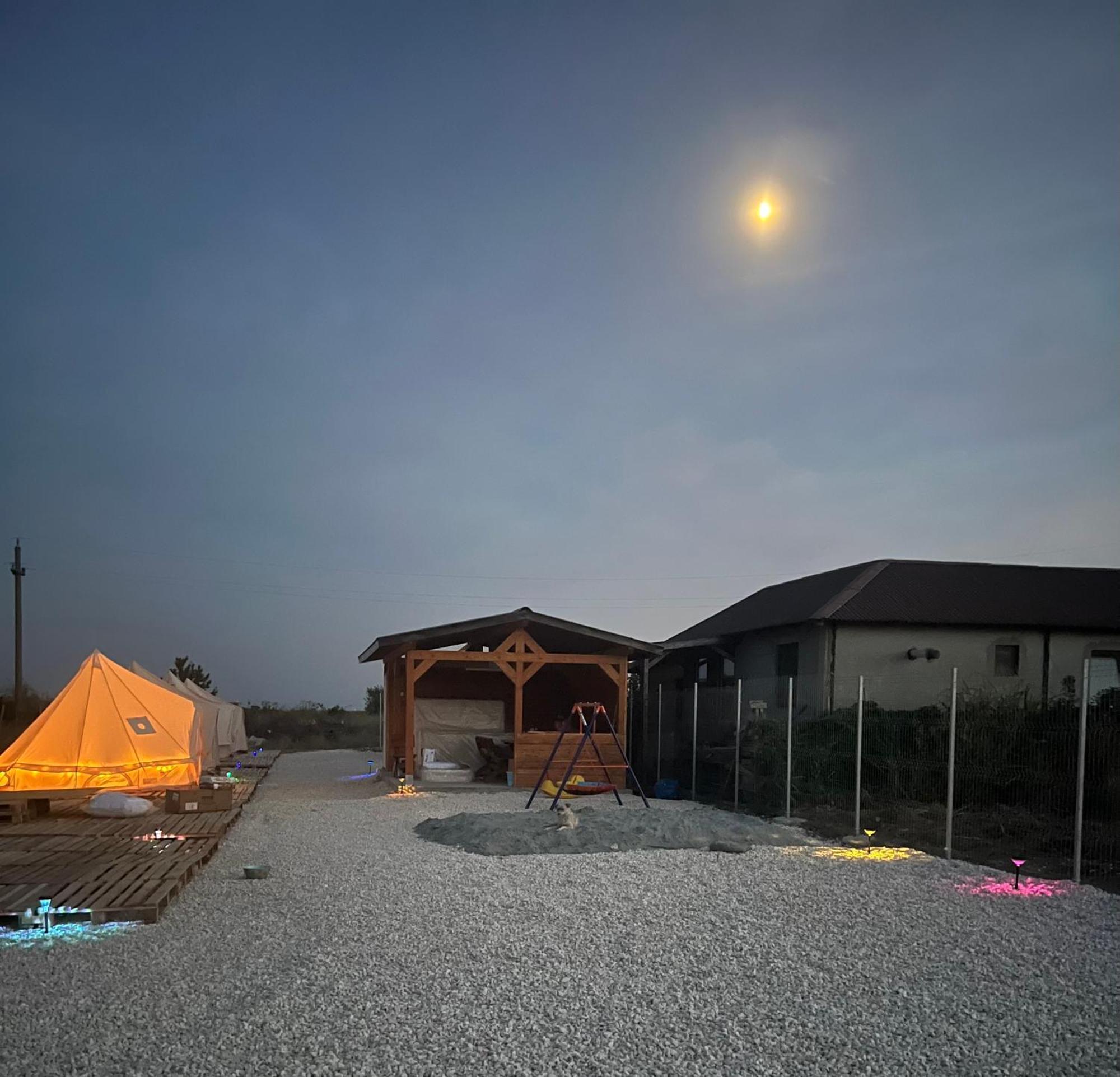 Meme Glamping Hotel Корбу Екстериор снимка