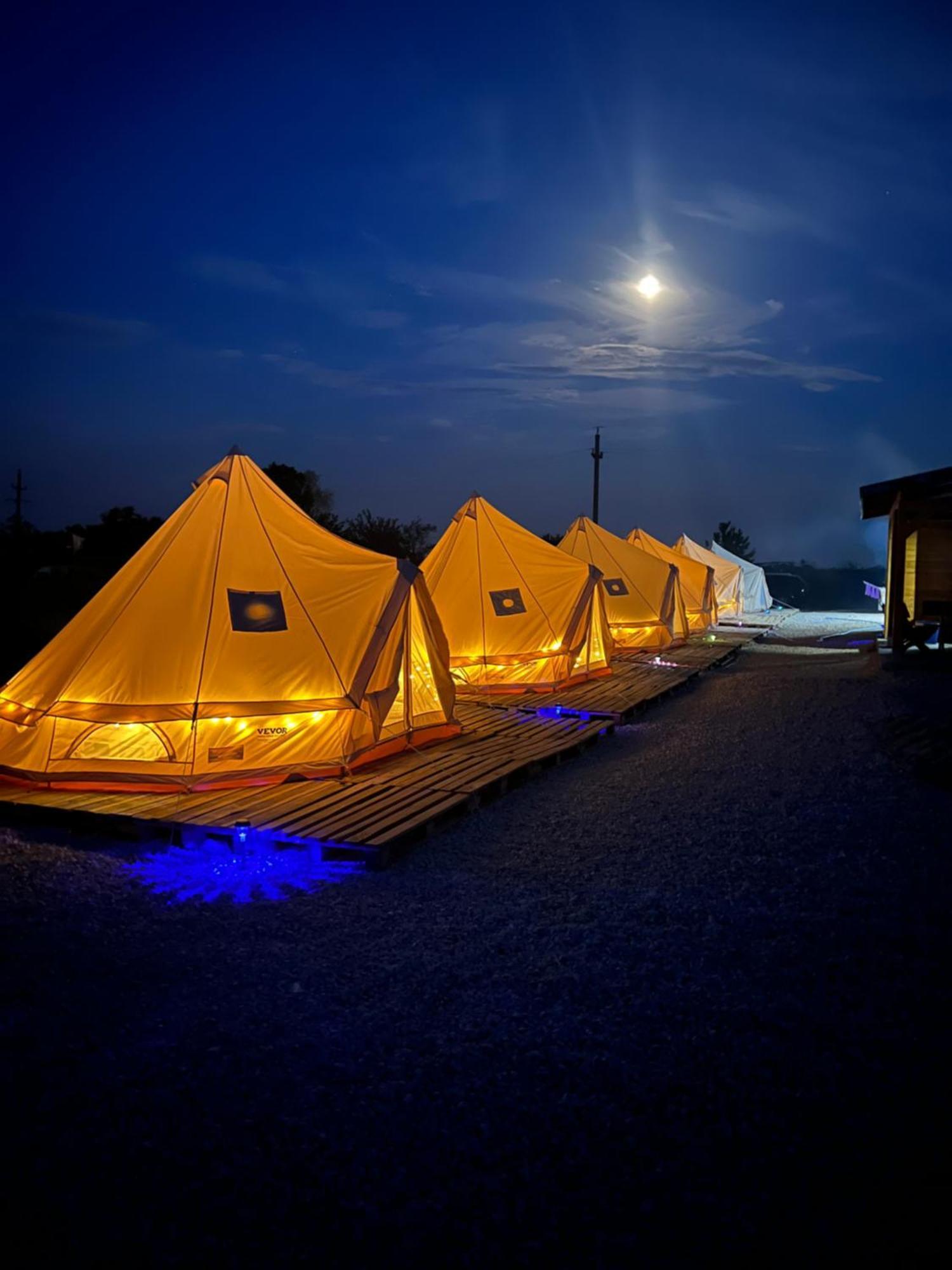 Meme Glamping Hotel Корбу Екстериор снимка